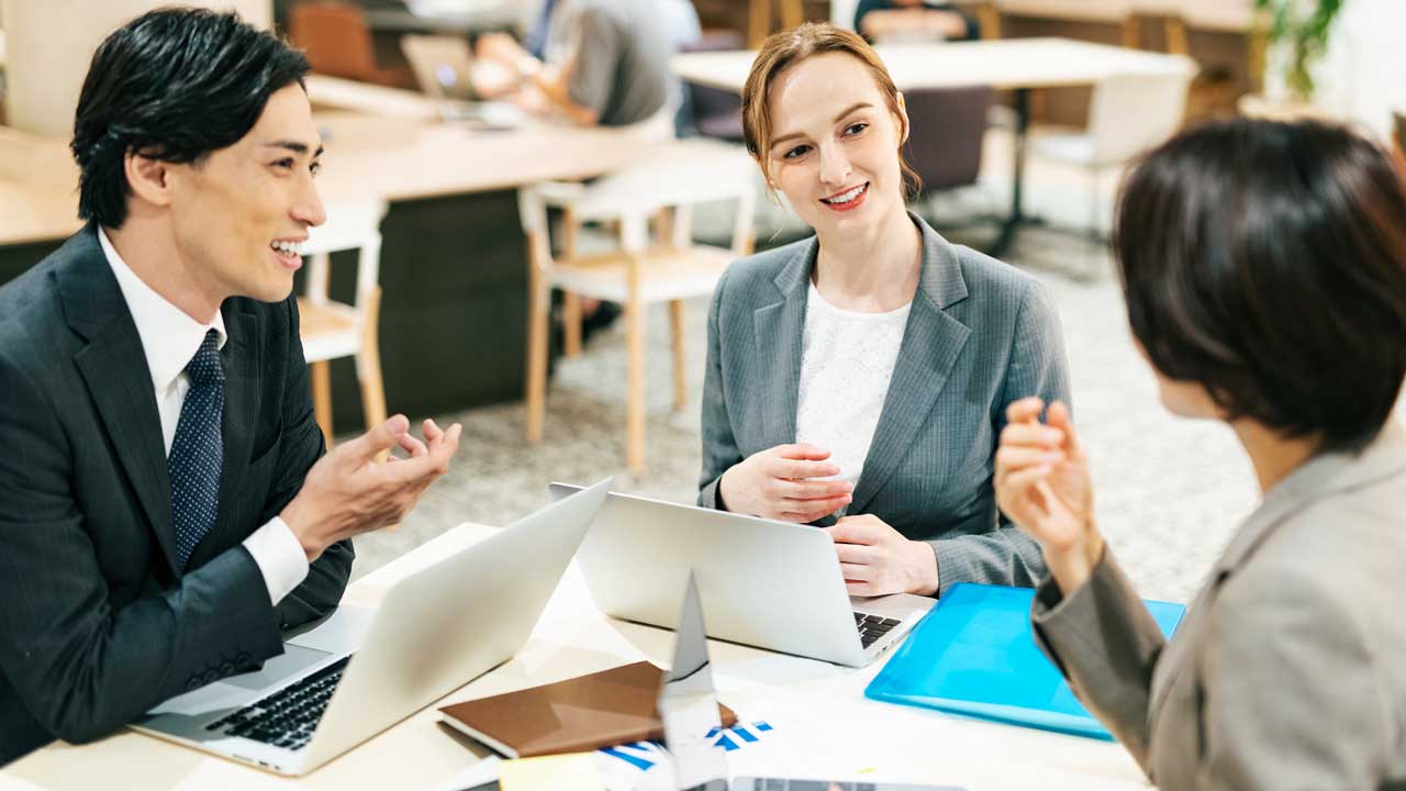 年収をアップできる業界はある?